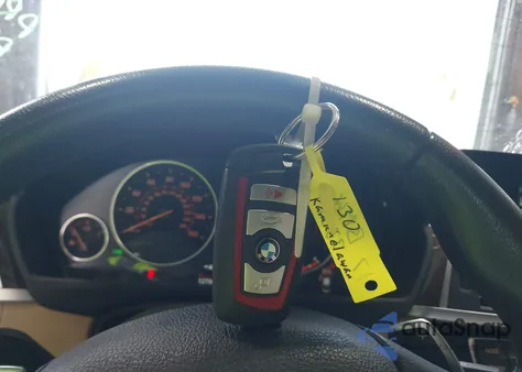 2017 BMW 330I xDrive из США, поврежденный, VIN WBA8D9G3XHNU64288